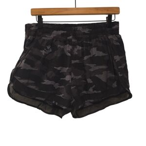 Athleta, Printed Mesh Racer Run Short 4", Black + Gray Camo, Women's Sz M, 1 Zip